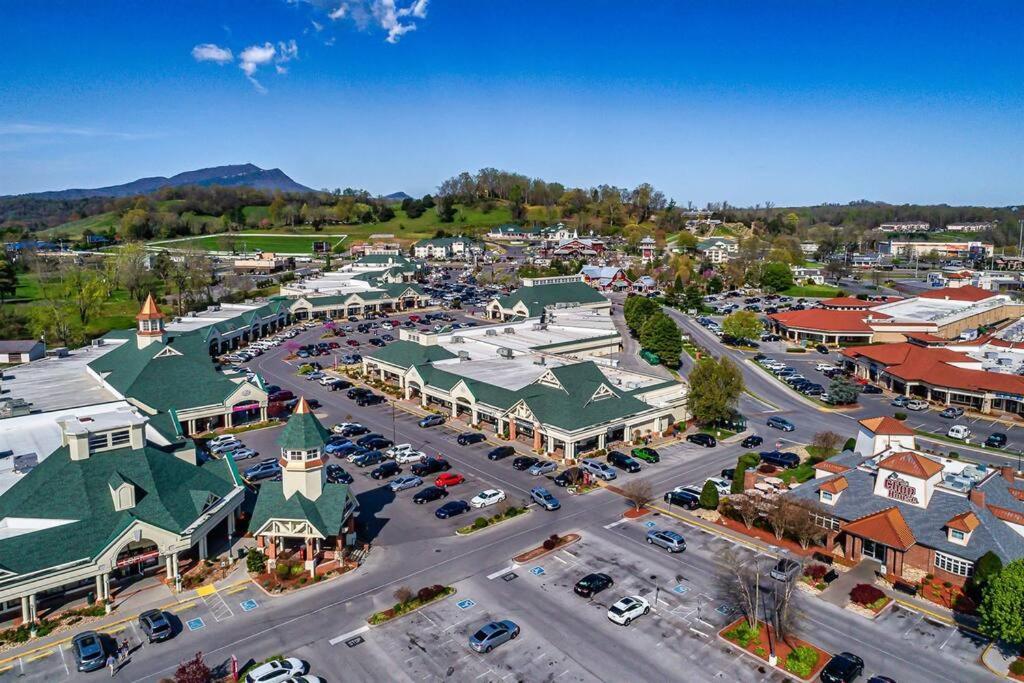 Groot'S Place - 5 Min To Main Parkway!! Pigeon Forge Bagian luar foto