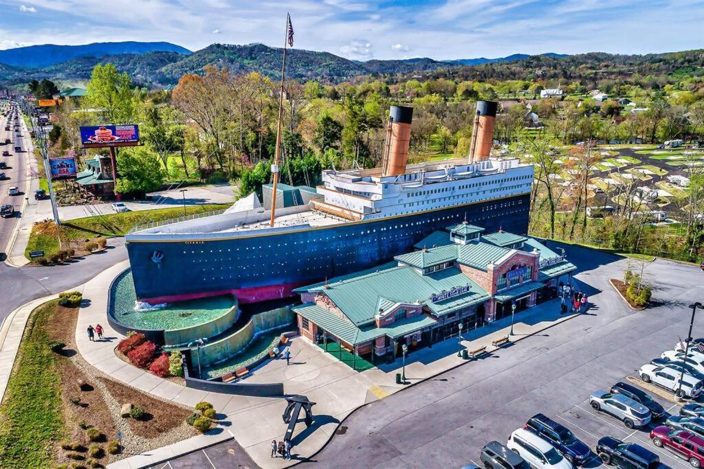 Groot'S Place - 5 Min To Main Parkway!! Pigeon Forge Bagian luar foto