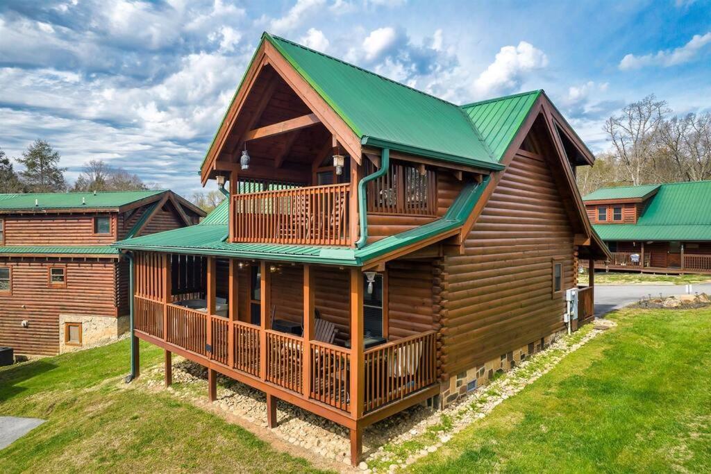 Groot'S Place - 5 Min To Main Parkway!! Pigeon Forge Bagian luar foto